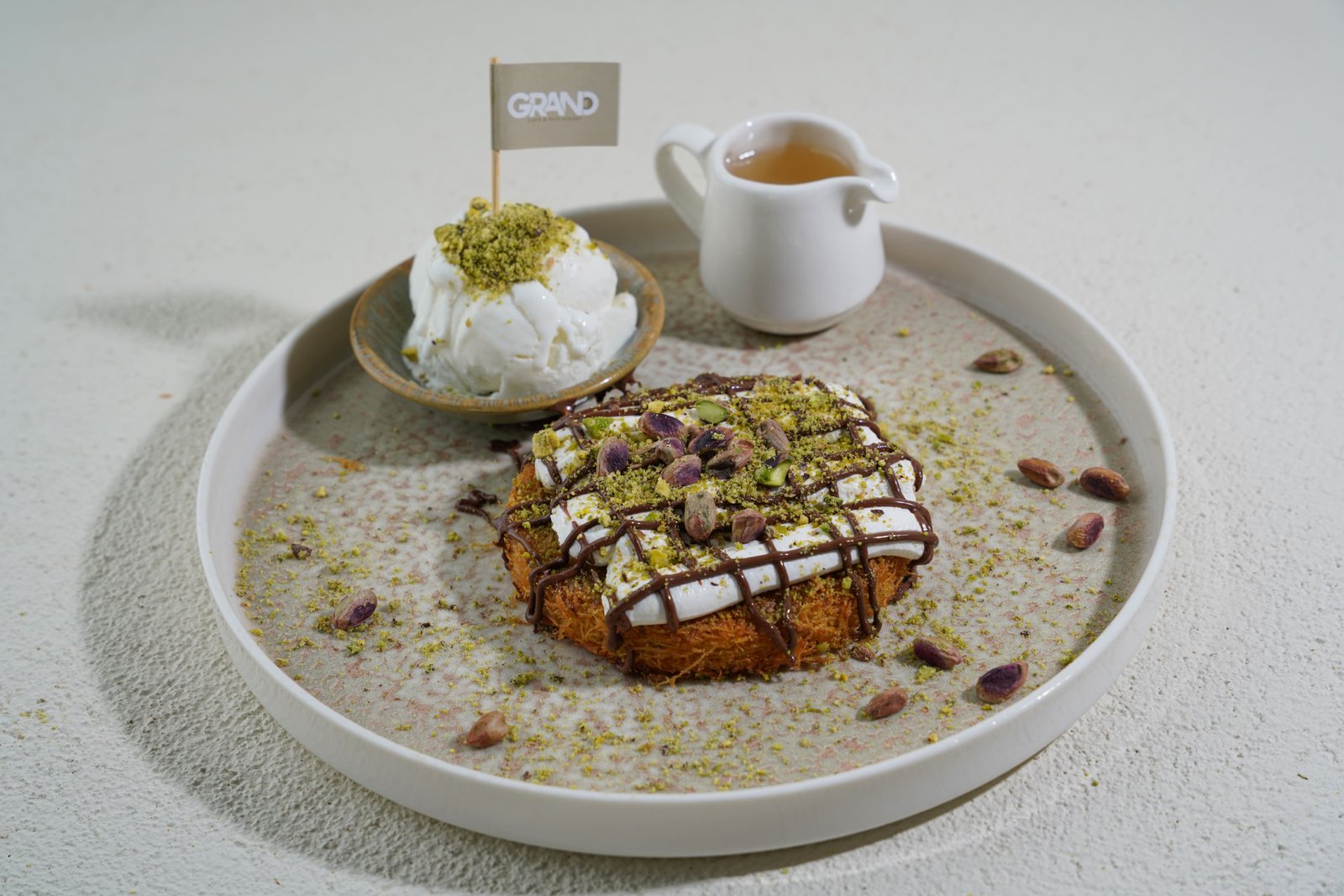 Cream Kunafa